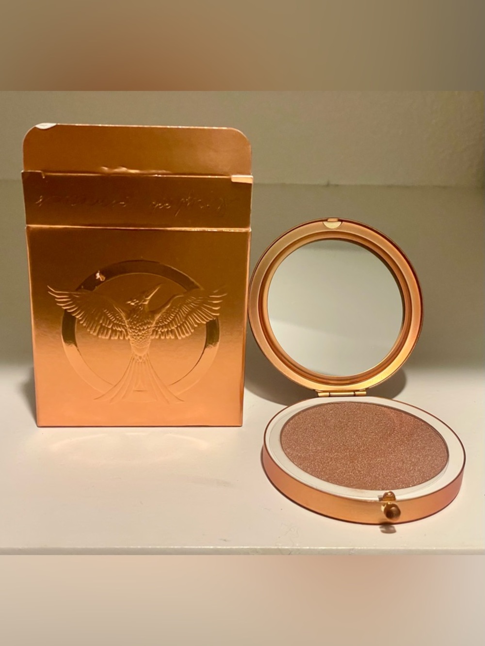 StoryBook Cosmetics X The Hunger Games Limited Edition Revolution Highlighter